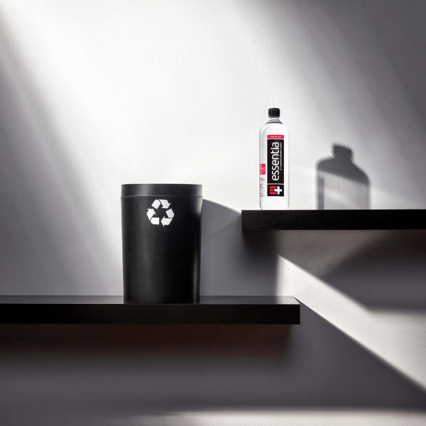 US_en_NA_WATERS_Essentia_Recycle_IMG_250429_2 Essentia Water recycling